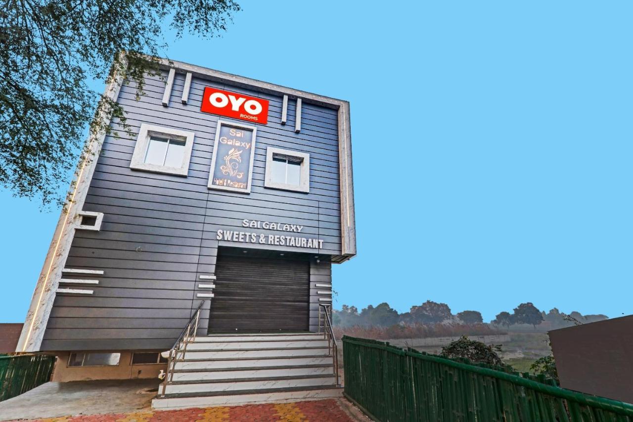 Hotel O Sai Galaxy Hotel & Restaurant Kanpur Luaran gambar